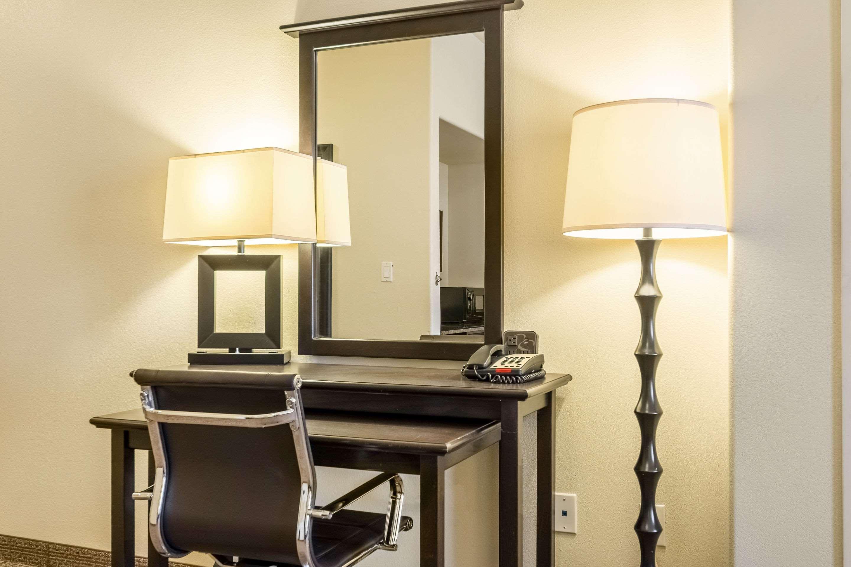 Comfort Suites Alexandria Zewnętrze zdjęcie