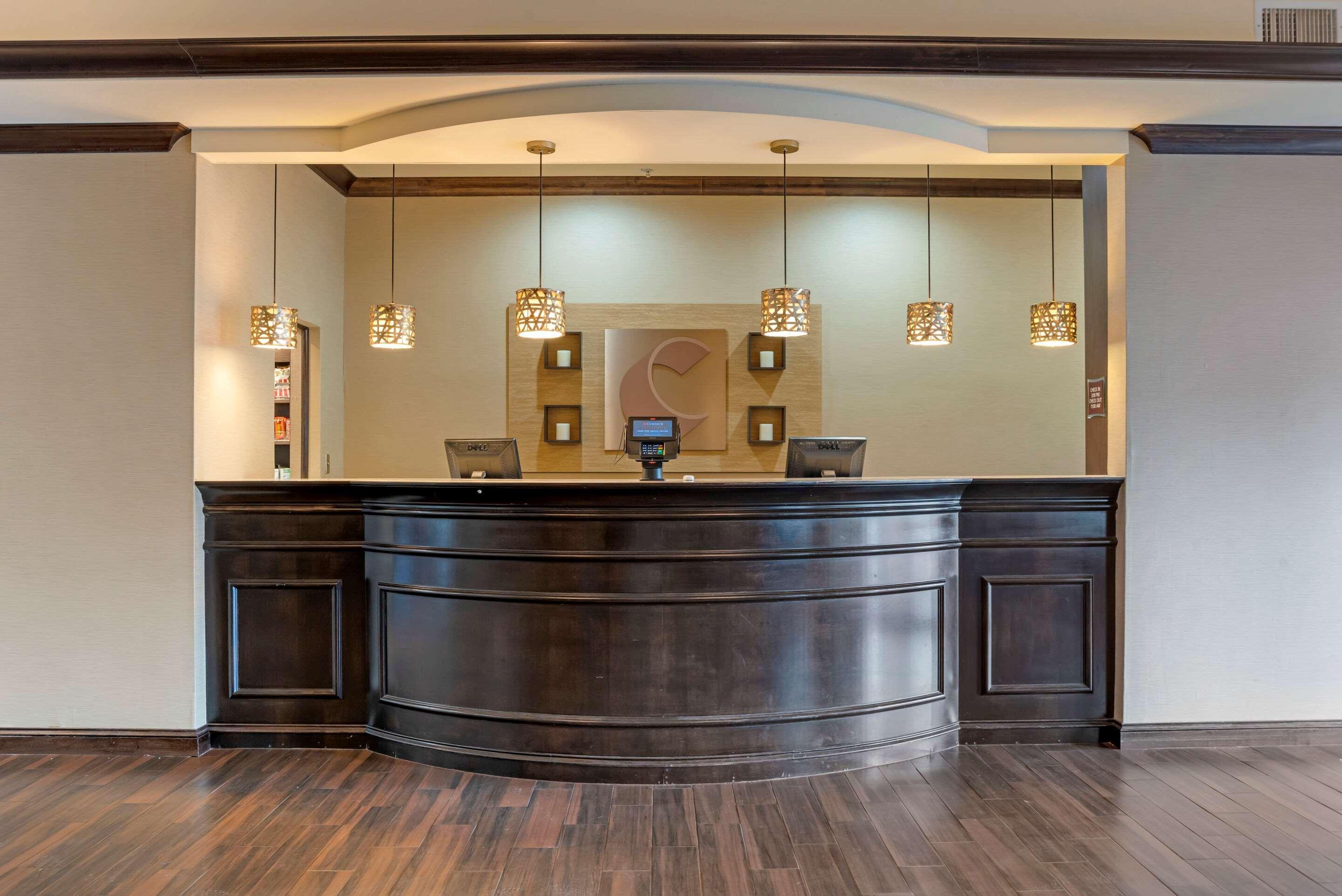 Comfort Suites Alexandria Zewnętrze zdjęcie