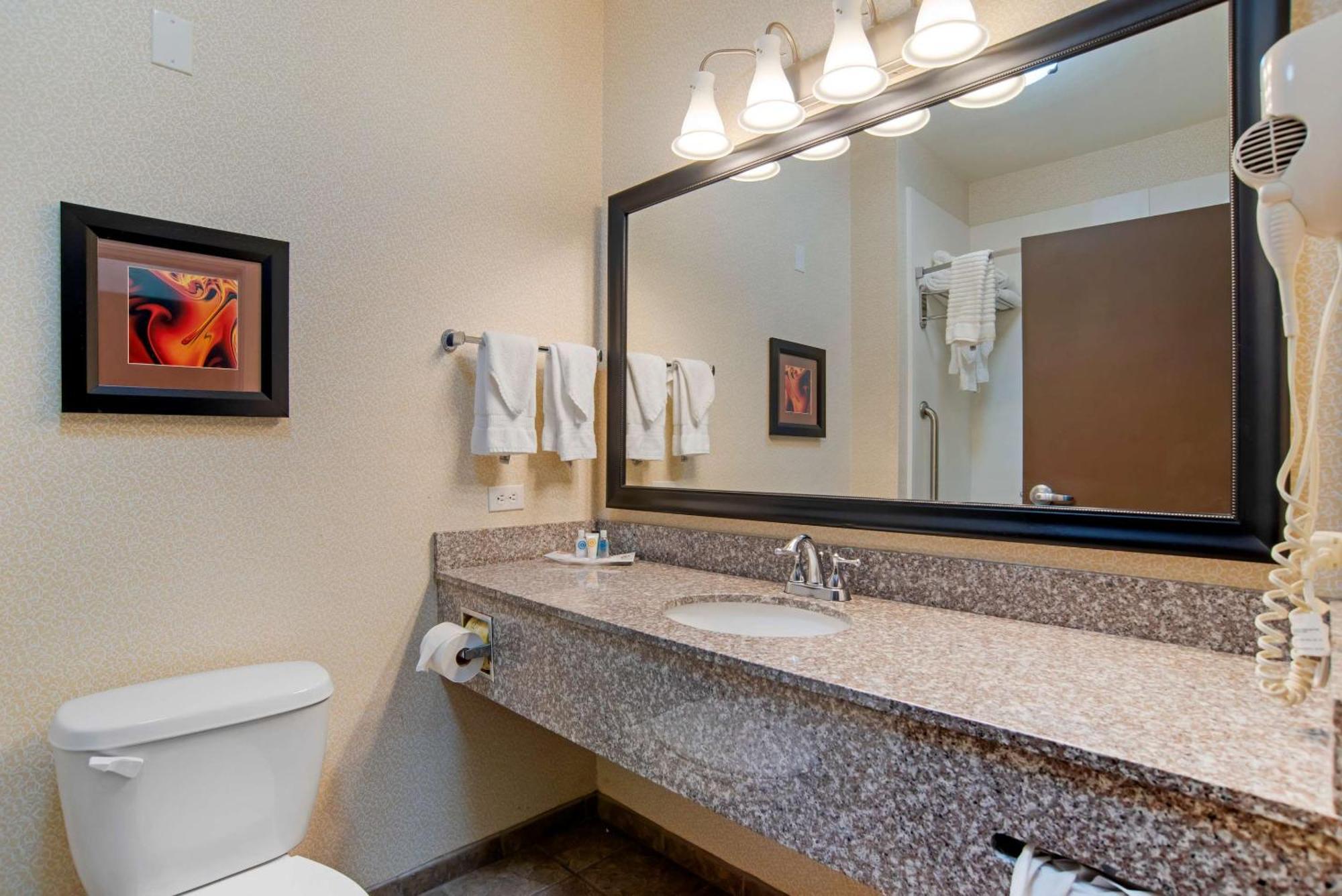 Comfort Suites Alexandria Zewnętrze zdjęcie